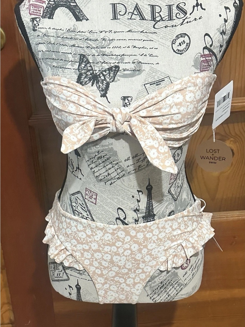 Lost + Wander Beige Floral Two Piece Bikini Set Medium NWT